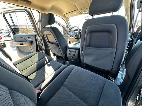 Used 2008 Chevrolet Avalanche LT w/ Convenience Package #1 image 36