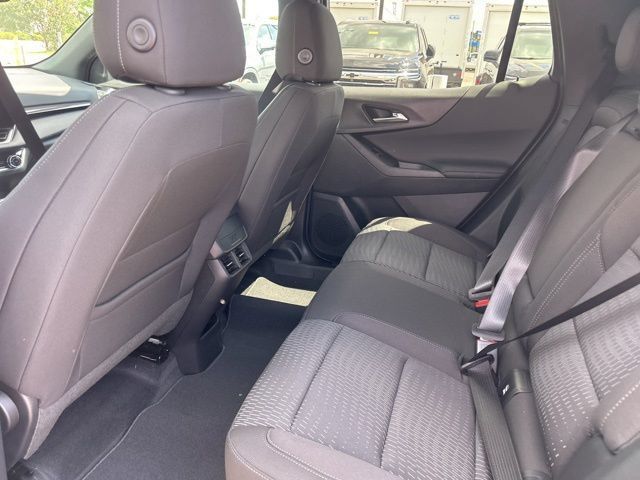 New 2026 Chevrolet Equinox LT FWD image 28