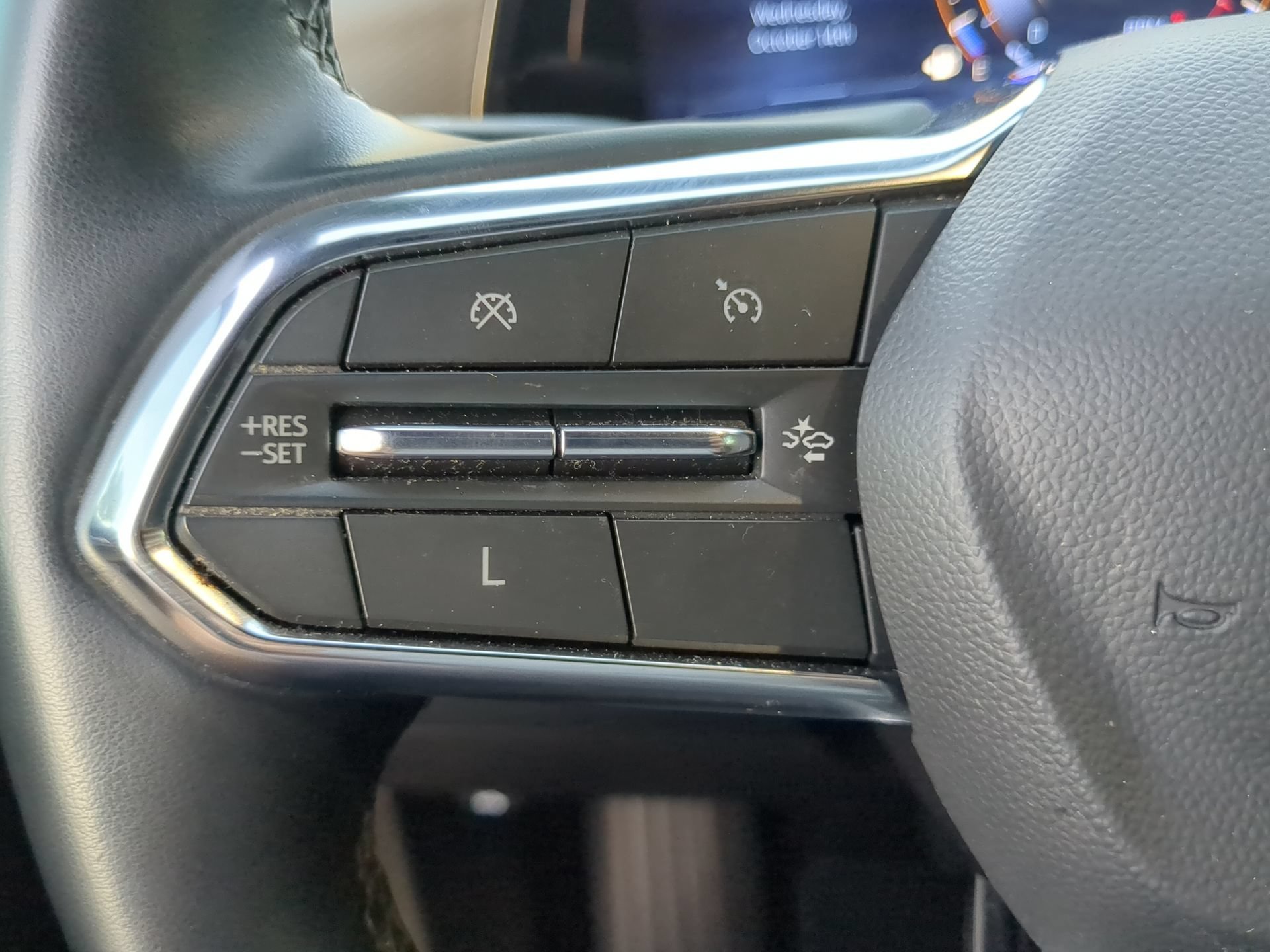Used 2025 Chevrolet Equinox LT w/ Convenience Package II FWD image 65