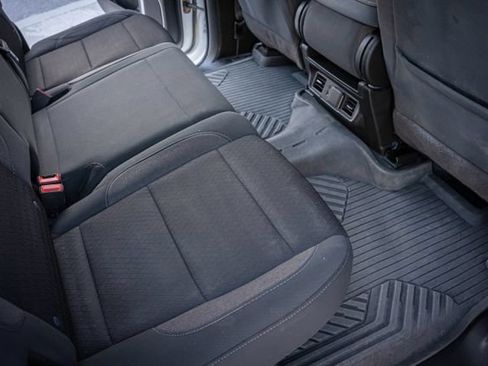 Used 2024 Chevrolet Silverado 2500 LT AWD/4WD image 30