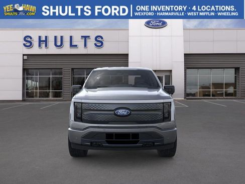 New 2025 Ford F150 Lightning Flash AWD/4WD image 7