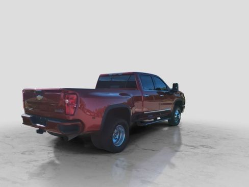Used 2025 Chevrolet Silverado 3500 High Country w/ High Country Premium Package AWD/4WD image 8