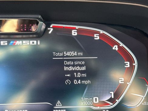 Used 2022 BMW X6 M50i w/ Executive Package image 19