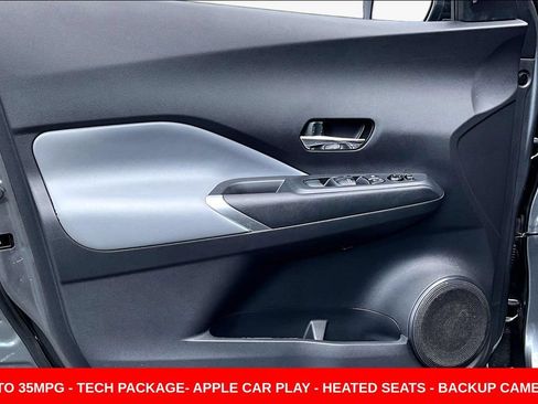 Used 2023 Nissan Kicks SR w/ SR Premium Package FWD image 19