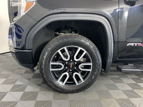 Used 2019 GMC Sierra 1500 AT4 w/ AT4 Premium Package AWD/4WD image 9
