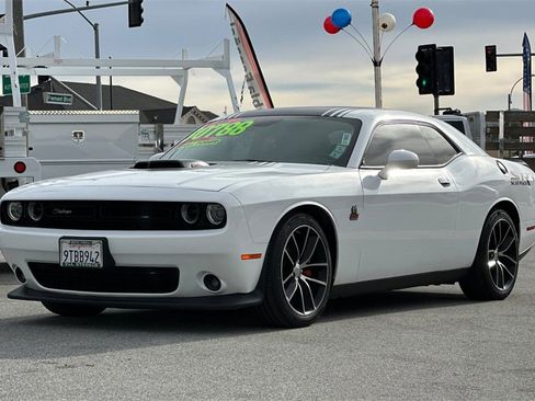 Used 2016 Dodge Challenger R/T Scat Pack image 7