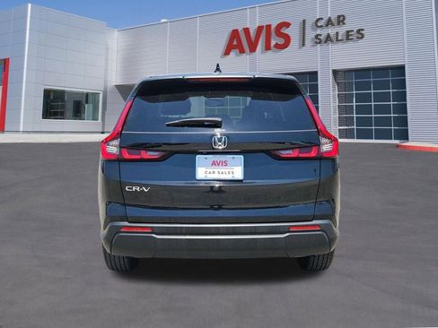 Used 2025 Honda CR-V LX image 5