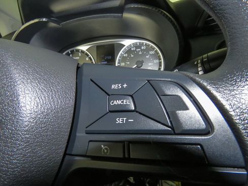 Certified 2025 Nissan Versa S w/ Trunk Package image 24