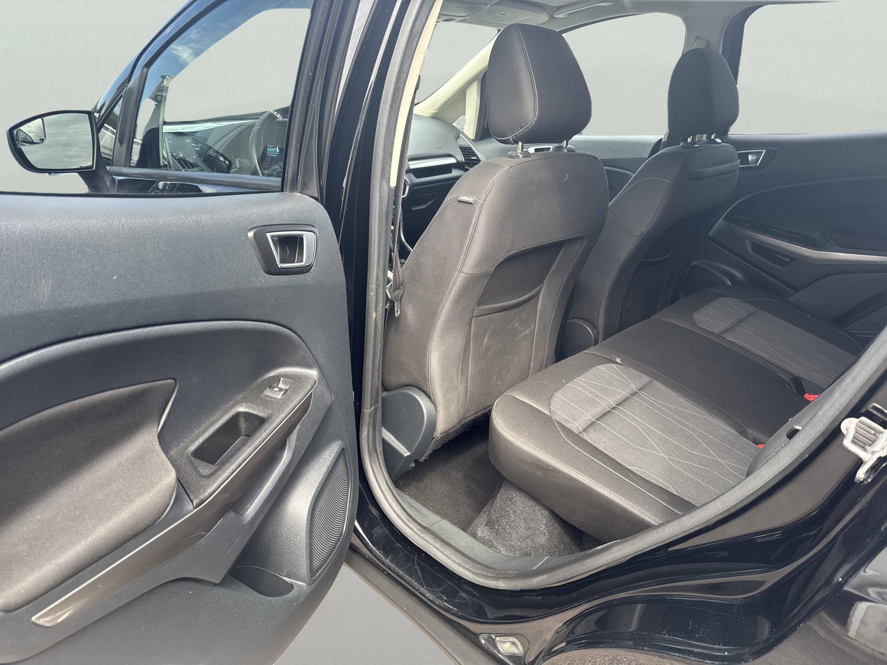 Used 2019 Ford EcoSport SE AWD/4WD image 18