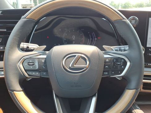 Certified 2023 Lexus RX 350 Premium w/ Accessory Package AWD/4WD image 19