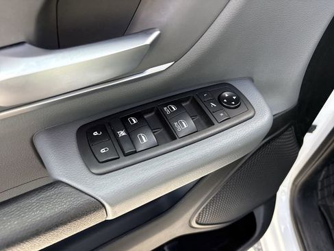 Used 2021 RAM 1500 Big Horn image 25