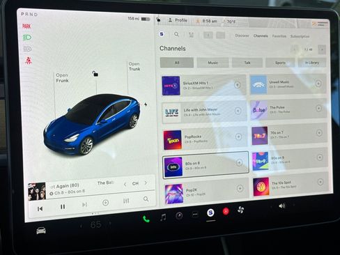 Used 2018 Tesla Model 3 Long Range RWD image 23