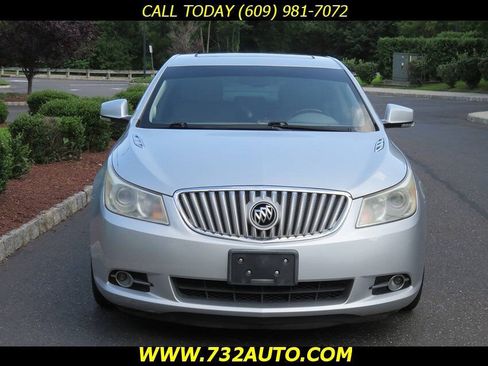 Used 2011 Buick LaCrosse CXS w/ Driver Confidence Package FWD image 5