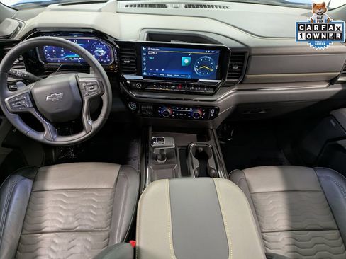 Used 2024 Chevrolet Silverado 1500 ZR2 w/ Technology Package image 24