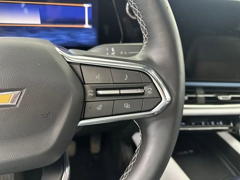 Used 2025 Chevrolet Equinox EV LT image 16