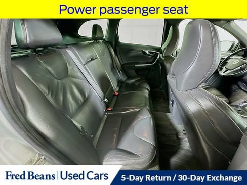 Used 2015 Volvo XC60 T6 Premier Plus AWD/4WD image 29