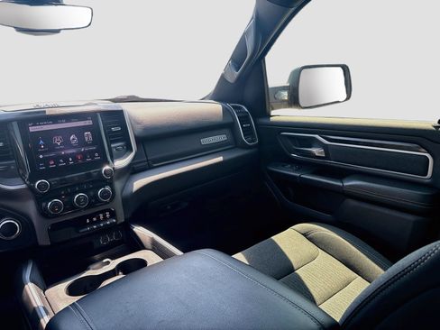 Used 2020 RAM 1500 Big Horn RWD image 23