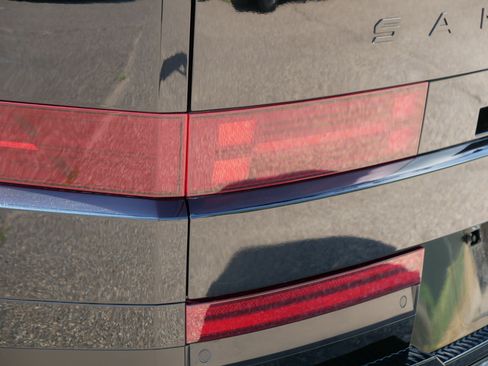 Used 2025 Hyundai Santa Fe Calligraphy AWD/4WD image 17
