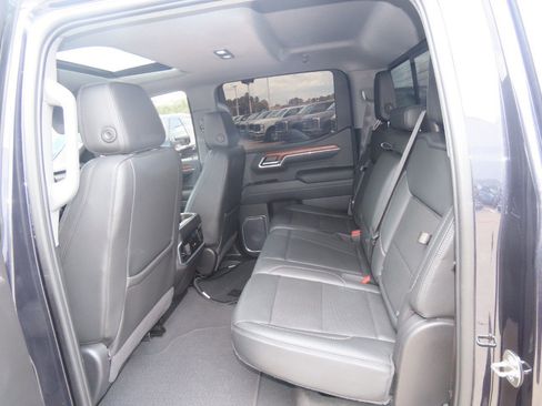 Used 2023 GMC Sierra 1500 Denali w/ Denali Reserve Package AWD/4WD image 20
