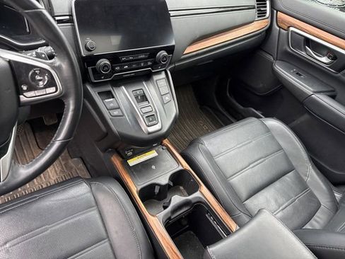 Used 2020 Honda CR-V Touring image 9