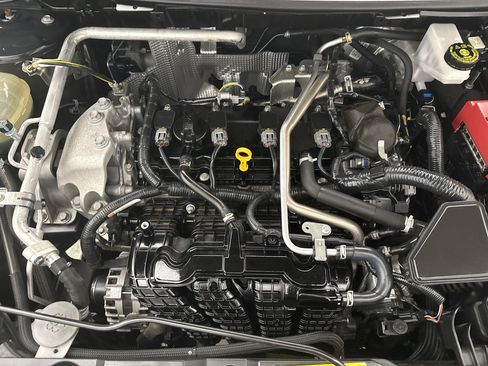 Used 2021 Nissan Rogue S image 24