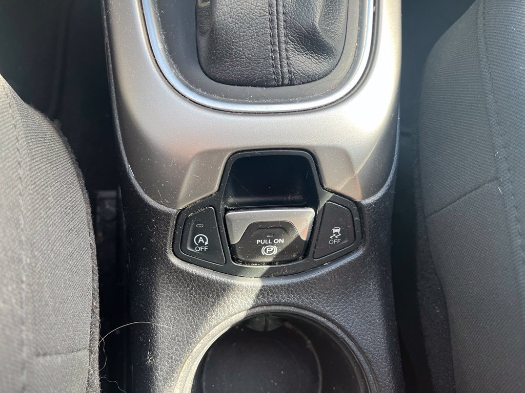 Used 2019 Jeep Compass Sport w/ Tech Group FWD image 20