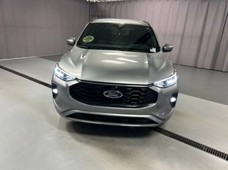 Used 2023 Ford Escape ST-Line Select w/ Tech Pack #2 AWD/4WD video 2