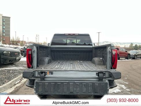 Used 2024 GMC Sierra 2500 Denali w/ Denali Reserve Package image 20