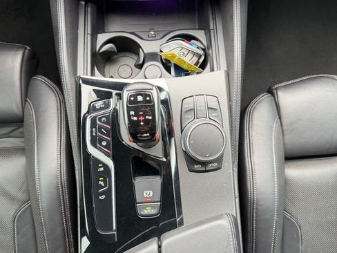 Used 2018 BMW M5 w/ Executive Package image 23