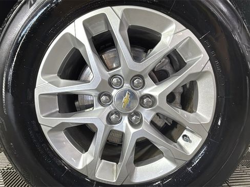 Certified 2023 Chevrolet Traverse LS w/ Safety Package image 35