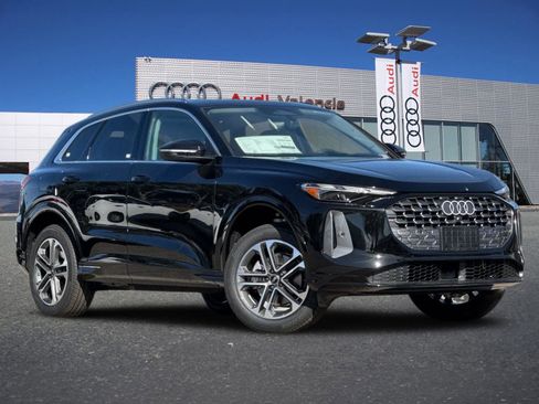 New 2026 Audi Q5 Premium AWD/4WD image 2