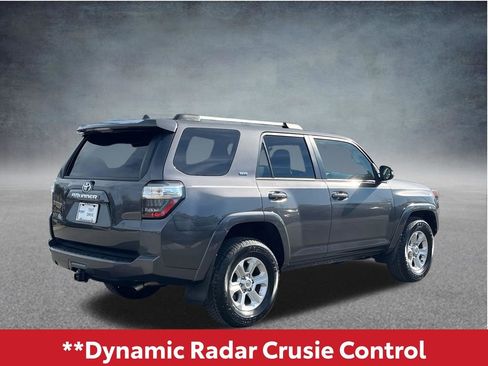 Used 2022 Toyota 4Runner SR5 Premium w/ Moonroof Package RWD image 6