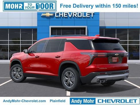 New 2026 Chevrolet Traverse LT w/ Driver Confidence Package FWD image 5