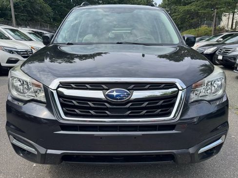 Used 2017 Subaru Forester 2.5i Premium w/ All-Weather Package AWD/4WD image 3