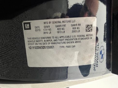 Used 2013 Chevrolet Corvette Grand Sport w/ 2LT Preferred Equipment Group image 26