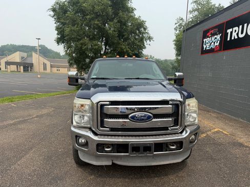 Used 2011 Ford F250 XLT w/ XLT Premium Pkg AWD/4WD image 2