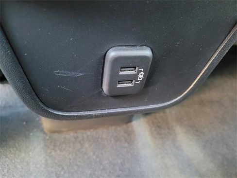 Used 2024 Chevrolet Equinox LT image 10