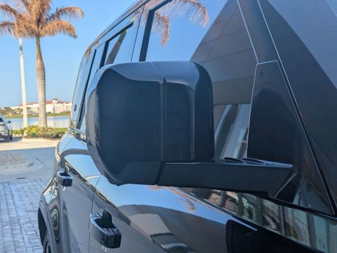 Certified 2021 Land Rover Defender 110 X AWD/4WD image 12