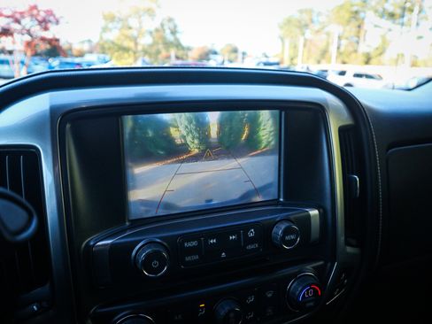 Used 2019 Chevrolet Silverado 2500 LTZ w/ Duramax Plus Package image 26