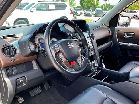 Used 2009 Honda Pilot Touring image 15