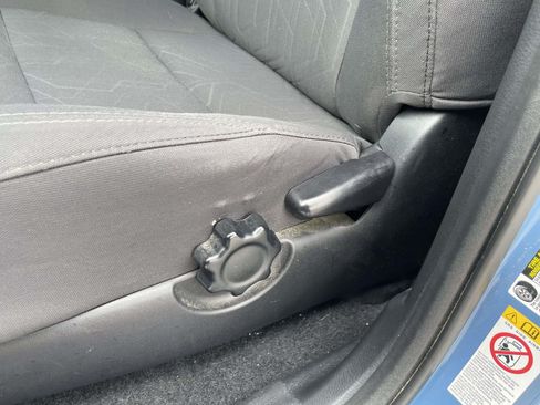 Used 2019 Toyota Tacoma TRD Sport AWD/4WD image 15
