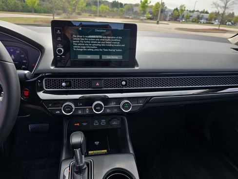 Used 2024 Honda Civic Touring image 20