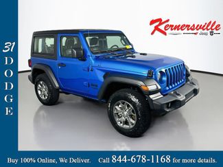 Used 2021 Jeep Wrangler Sport AWD/4WD video 1