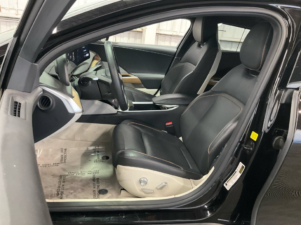 Used 2025 Lucid Air Touring AWD/4WD image 17