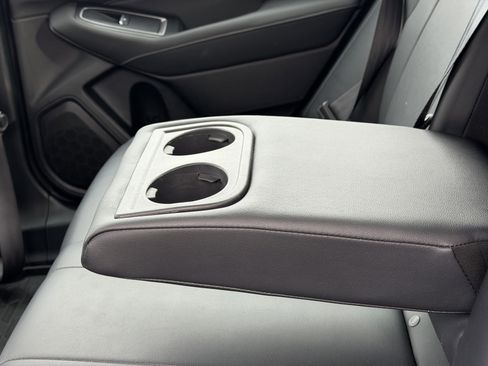 Used 2023 Subaru Legacy Limited image 28