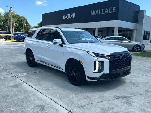 Used 2024 Hyundai Palisade Calligraphy AWD/4WD image 4