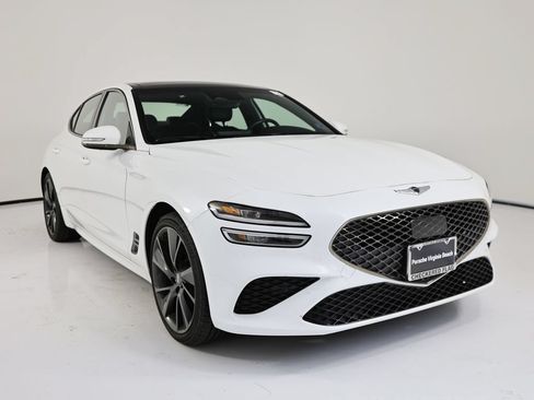 Used 2023 Genesis G70 2.0T w/ Sport Prestige Package AWD/4WD image 9