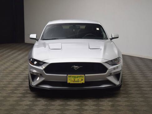 Used 2018 Ford Mustang Premium image 21
