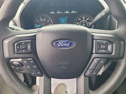 Used 2018 Ford F150 XLT image 22