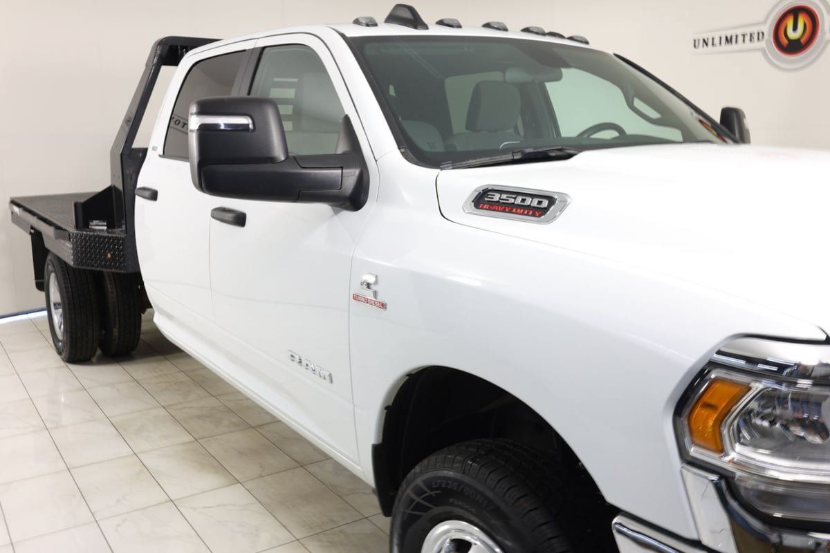Used 2024 RAM 3500 SLT w/ Quick Order Package 2YG SLT AWD/4WD image 38